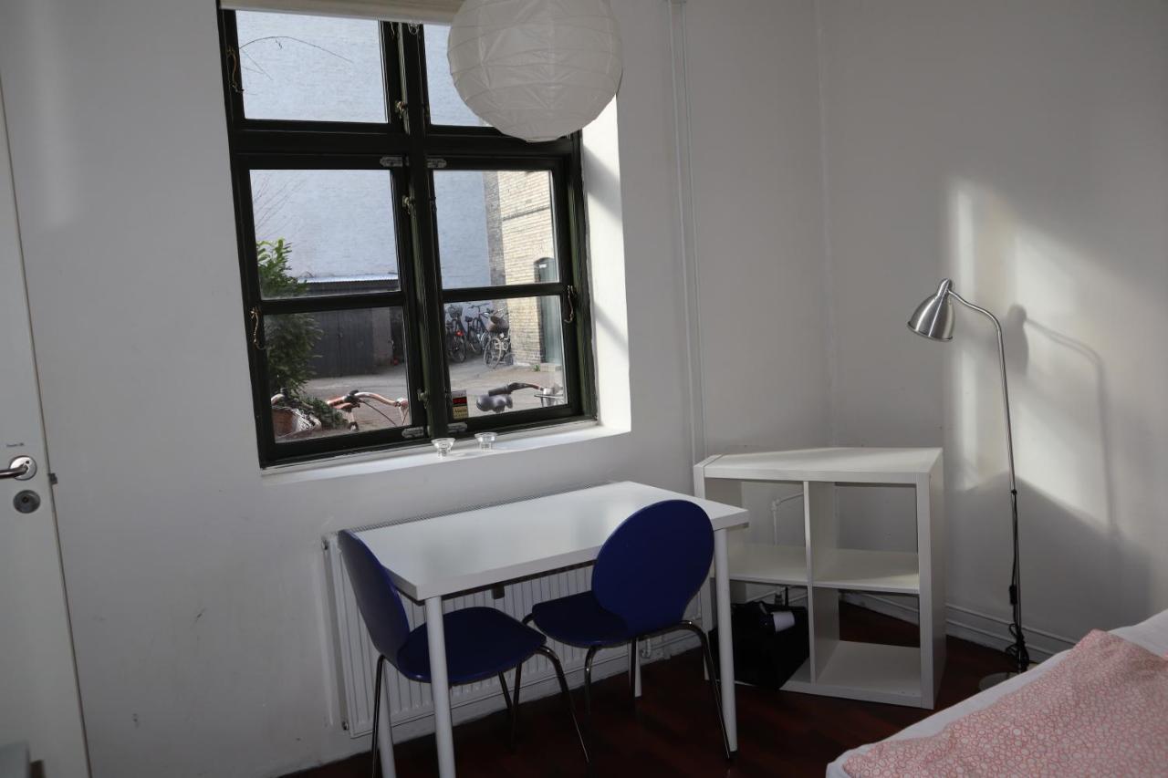Charming Red Courtyard Apartment Kopenhagen Exterior foto